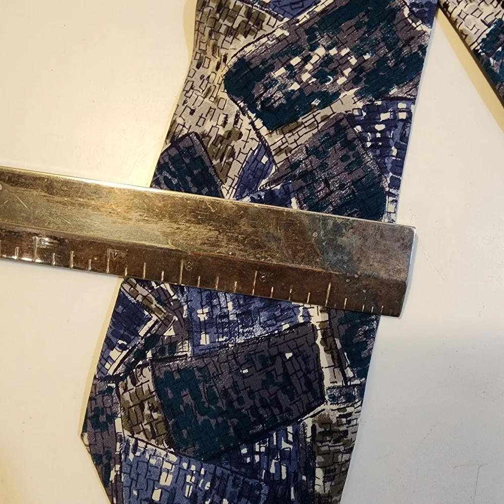 SECOURS Abstract Blue and Gray Silk  Tie